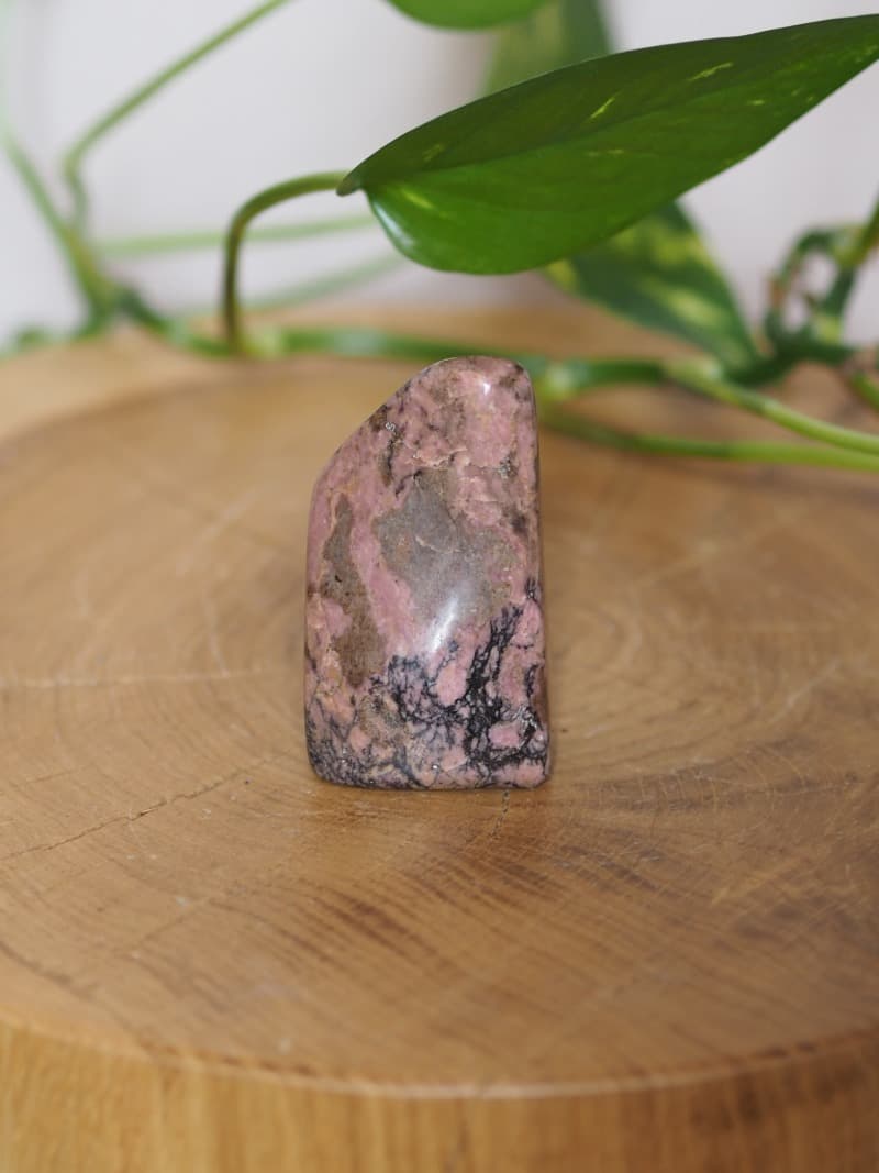 114 Rodonit free form