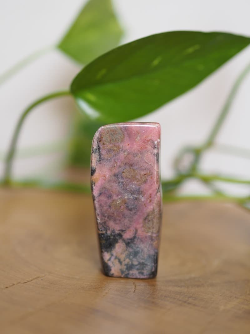 138 Rodonit free form