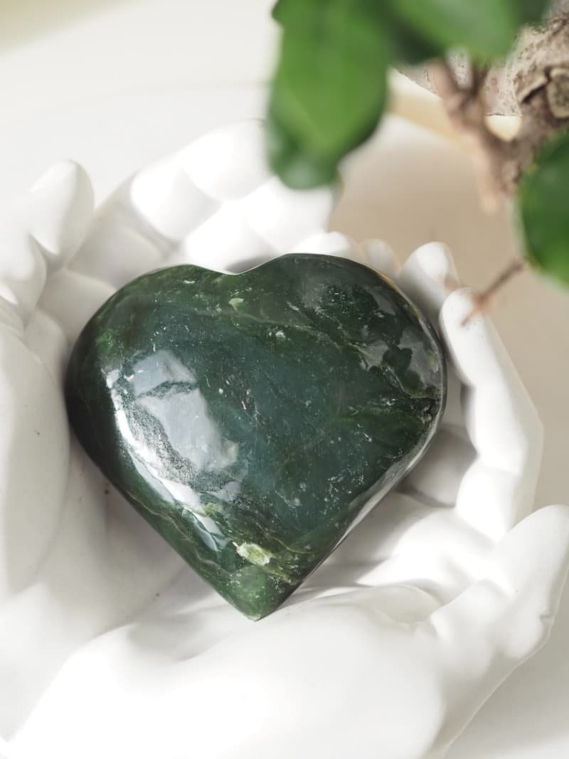 15 Nefrit hmatka srdce