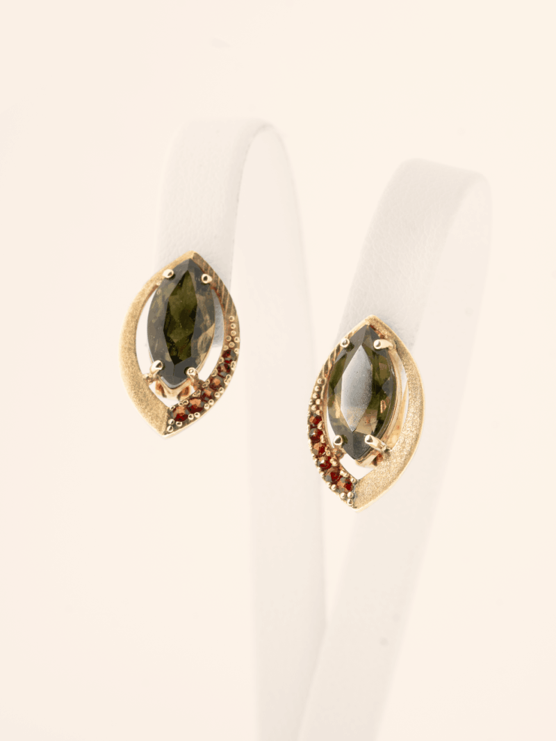 Vltavín náušnice se zlatem a Granáty, 4,11g