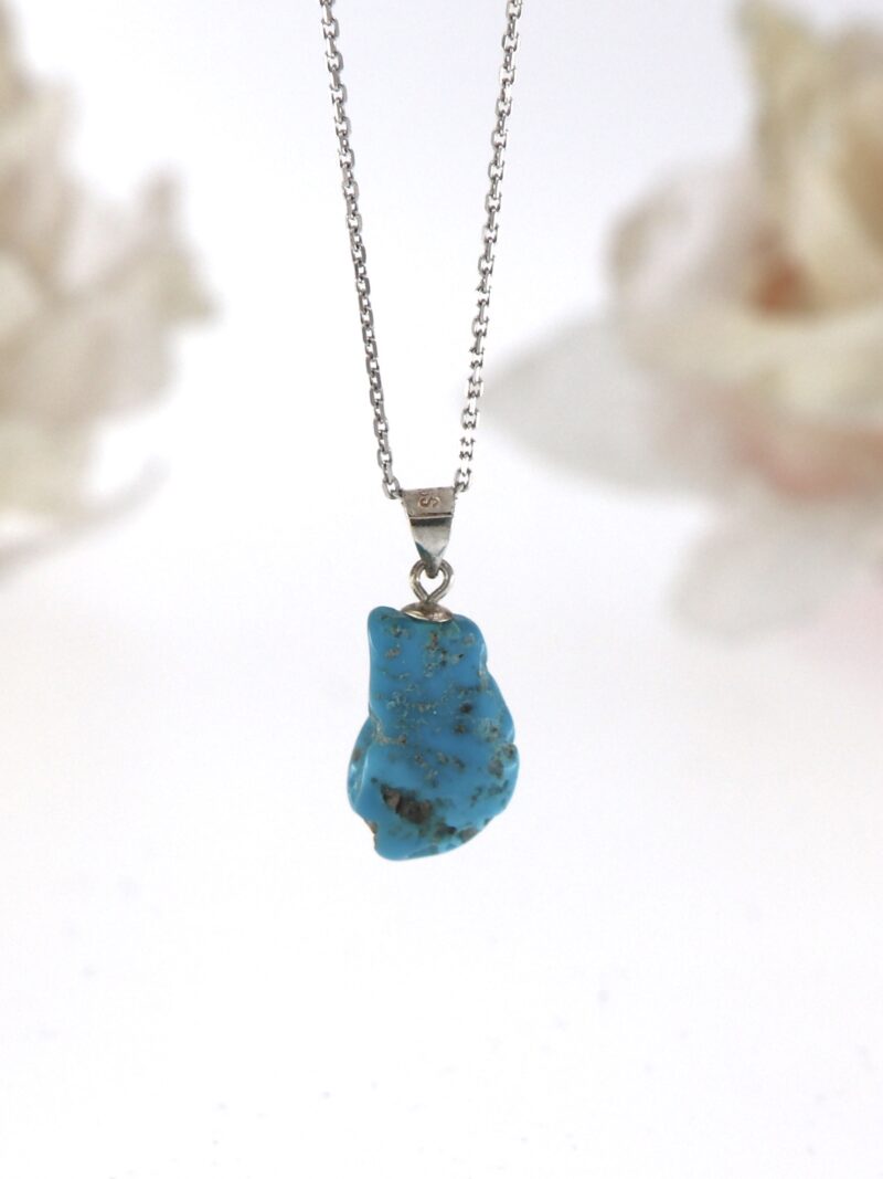 Tyrkys přívěsek, cca 1,5 cm