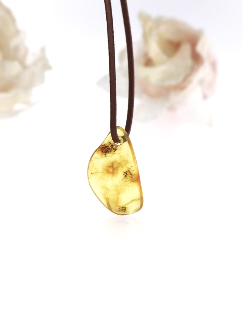 Jantar přívěsek, cca 3 cm