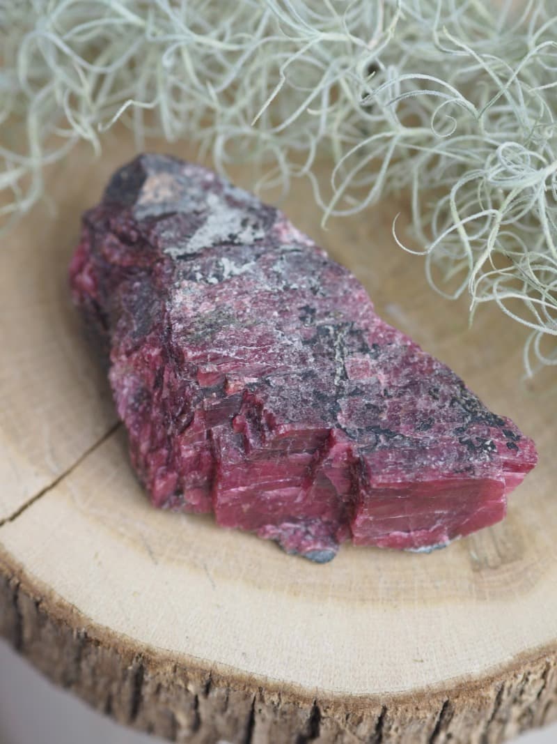 15 Rodonit surovy Brazilie